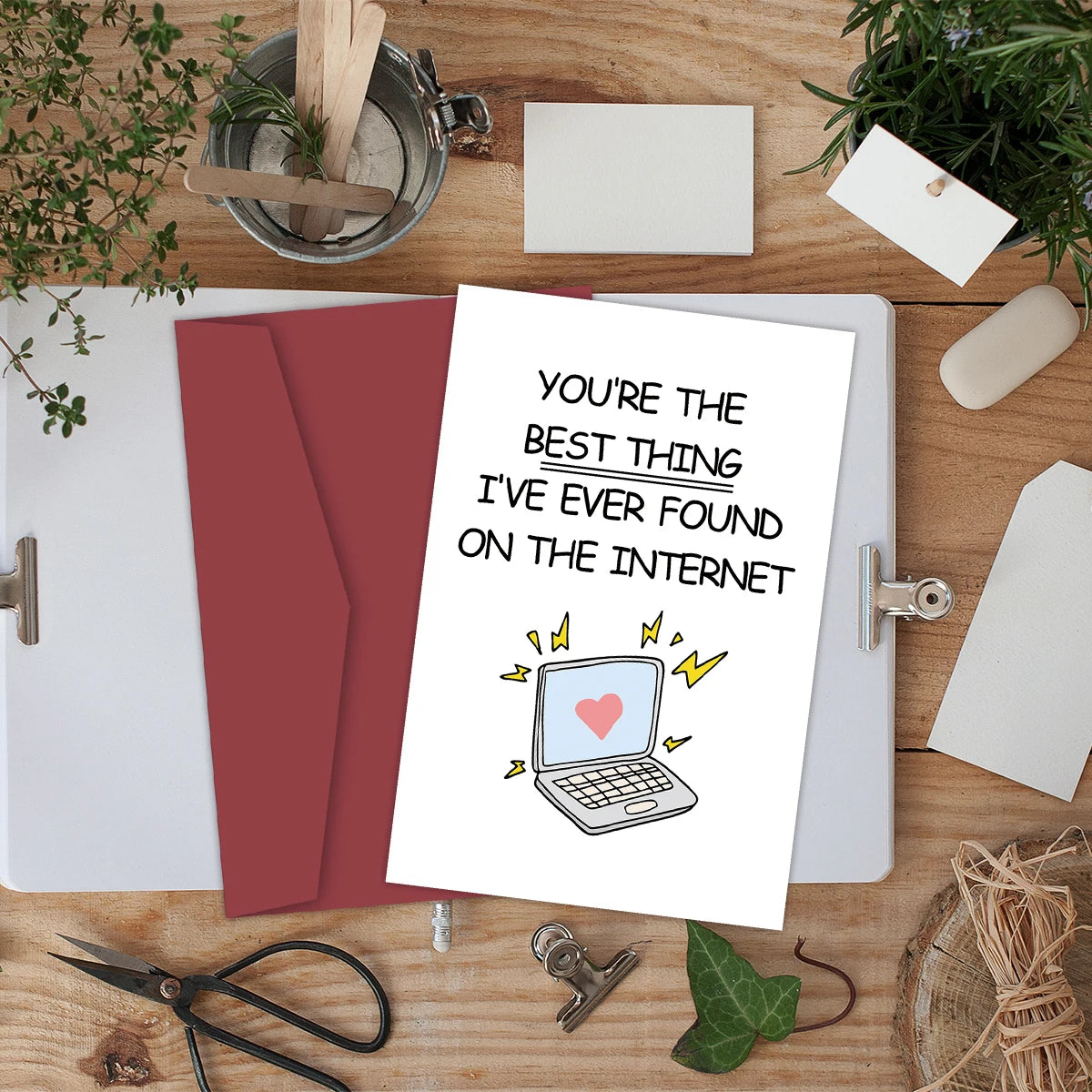 1pc Funny Valentine's Day Card,"You're The Best Thing I've Ever Found On The internet"