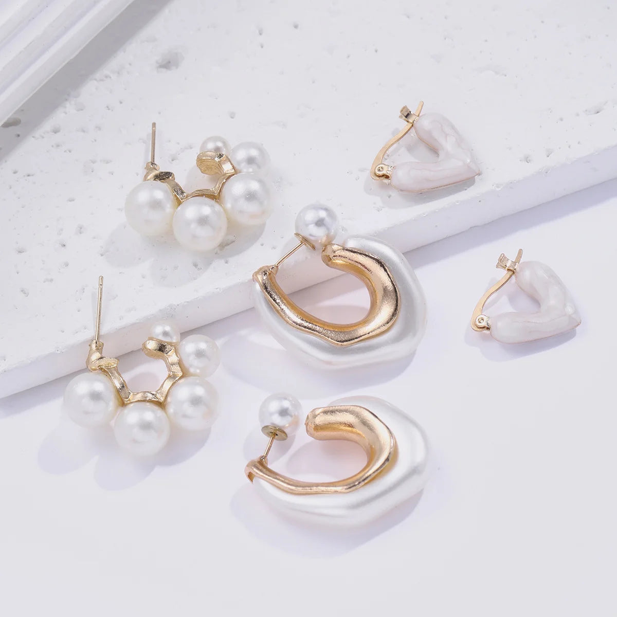 3PCS Pearl Heart Design Hoop Earrings